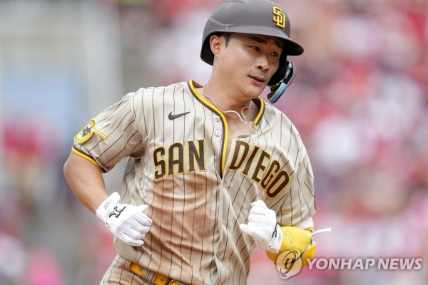 2년 연속 MLB 두 자릿수 홈런 달성하는 김하성